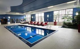 Four Points By Sheraton Winnipeg South
